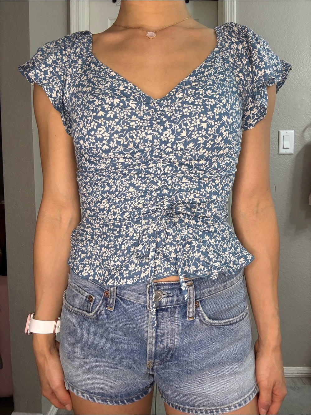 Floral Ruched V-Neck Peplum Top - Blue/White